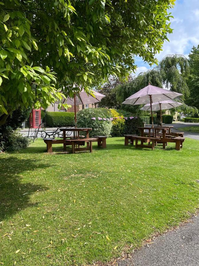 The Finch Hatton Arms Sleaford Bagian luar foto